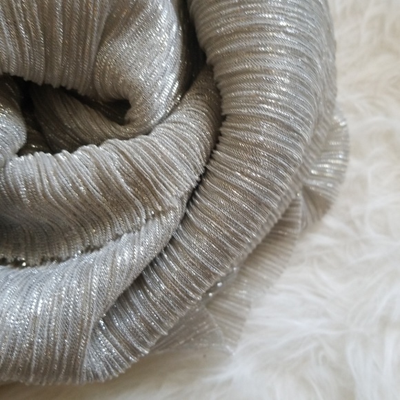 Shimmir scarf - Picture 2 of 3